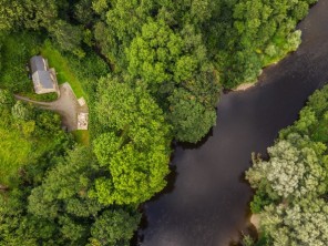 1 Bedroom Romantic Riverside Cottage near Hay-on-Wye in Wales